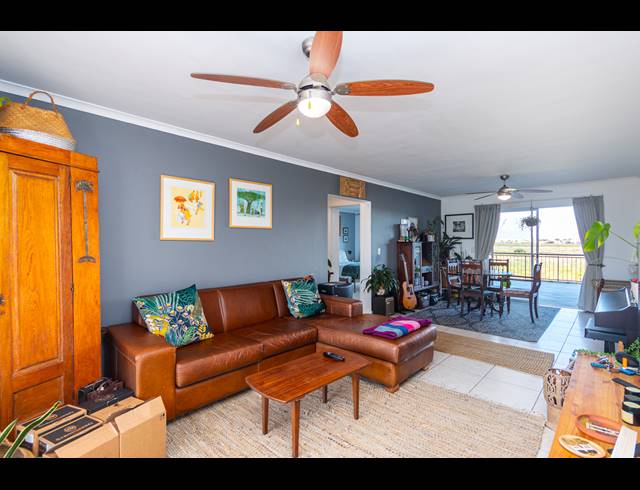 2 BEDROOM SECTIONAL TITLE SOLD IN ROYAL ASCOT